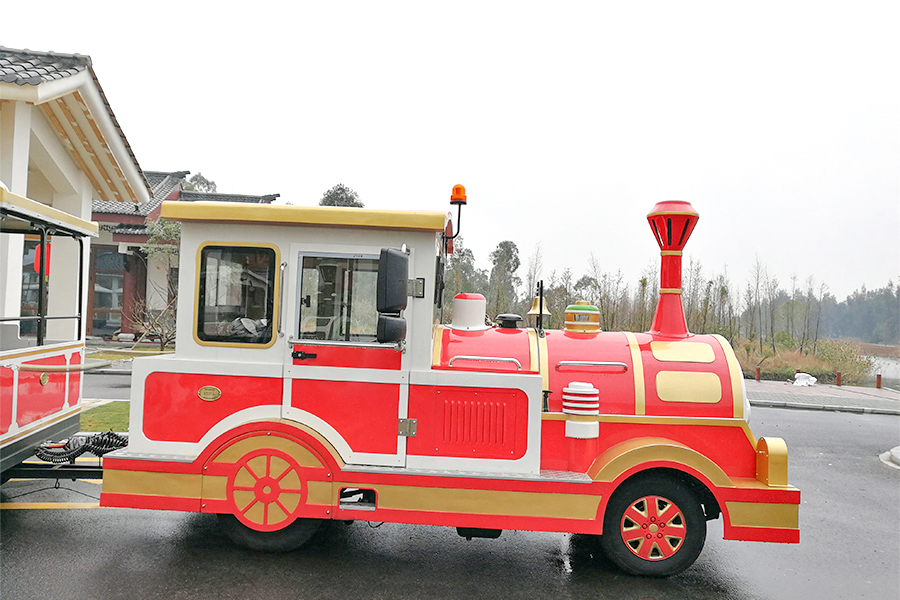 Voiture semi-fermée 28 élégant grand train touristique sans rail