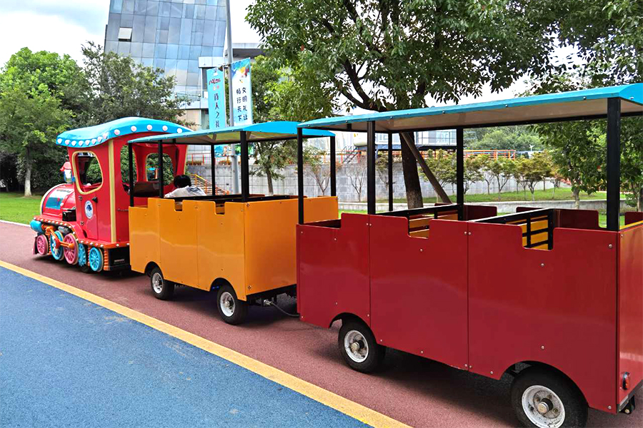 Trains de la série Cartoon Park Parade