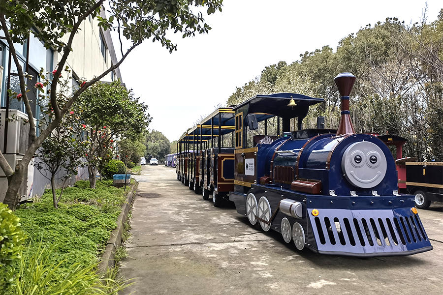 Train de la série Classic Park Cruise à 9 places